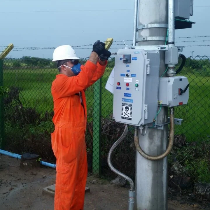 EDT Engenharia - Profissional em campo